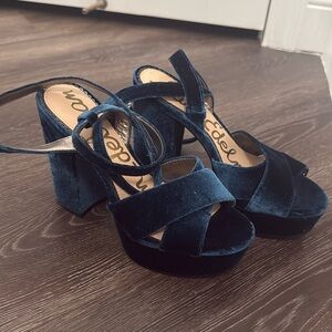 Sam Edelman chunk suede heel size 7